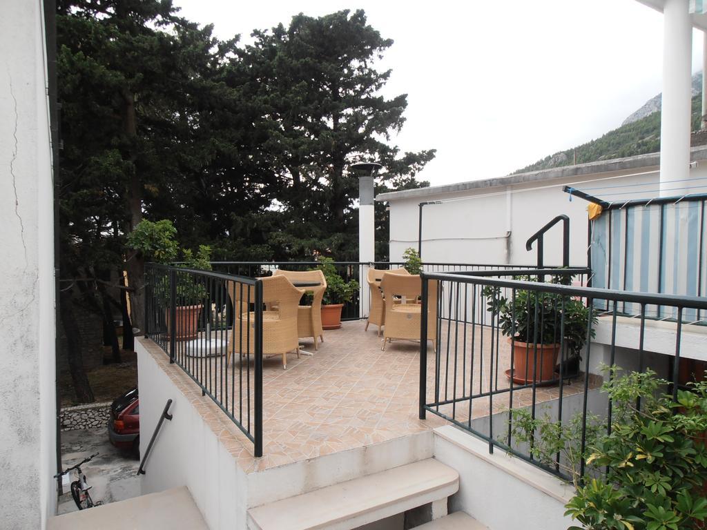 Apartment Perovic Baška Voda エクステリア 写真