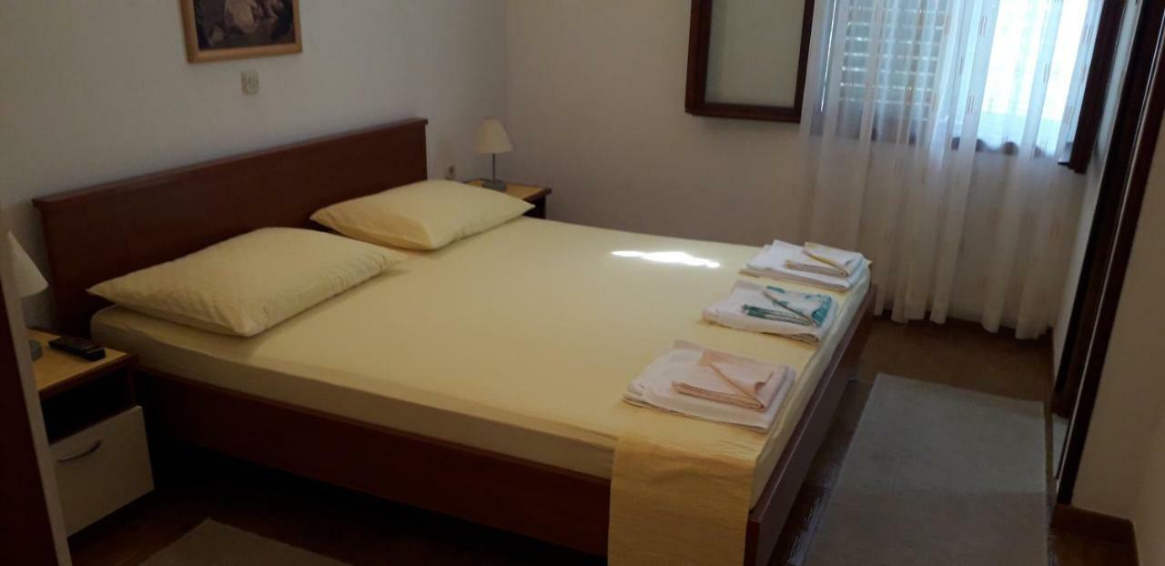 Apartment Perovic Baška Voda エクステリア 写真