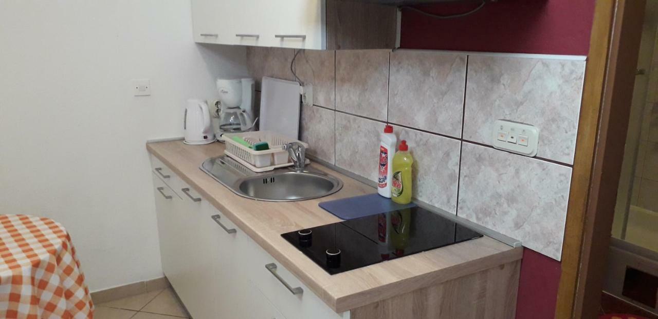 Apartment Perovic Baška Voda 部屋 写真