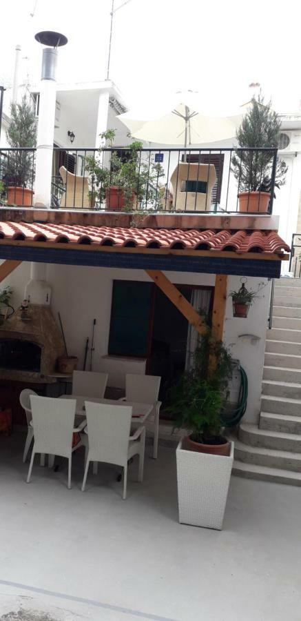 Apartment Perovic Baška Voda エクステリア 写真
